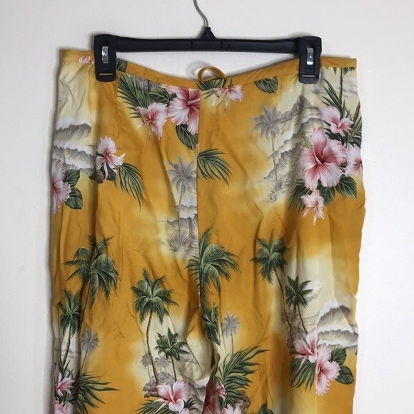 Hilo Hattie the Hawaiian original lightweight floral pants size medium girly - Picture 7 of 9